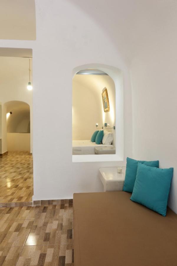 Church And Cave - Santorini Private Residences 메사리아 외부 사진