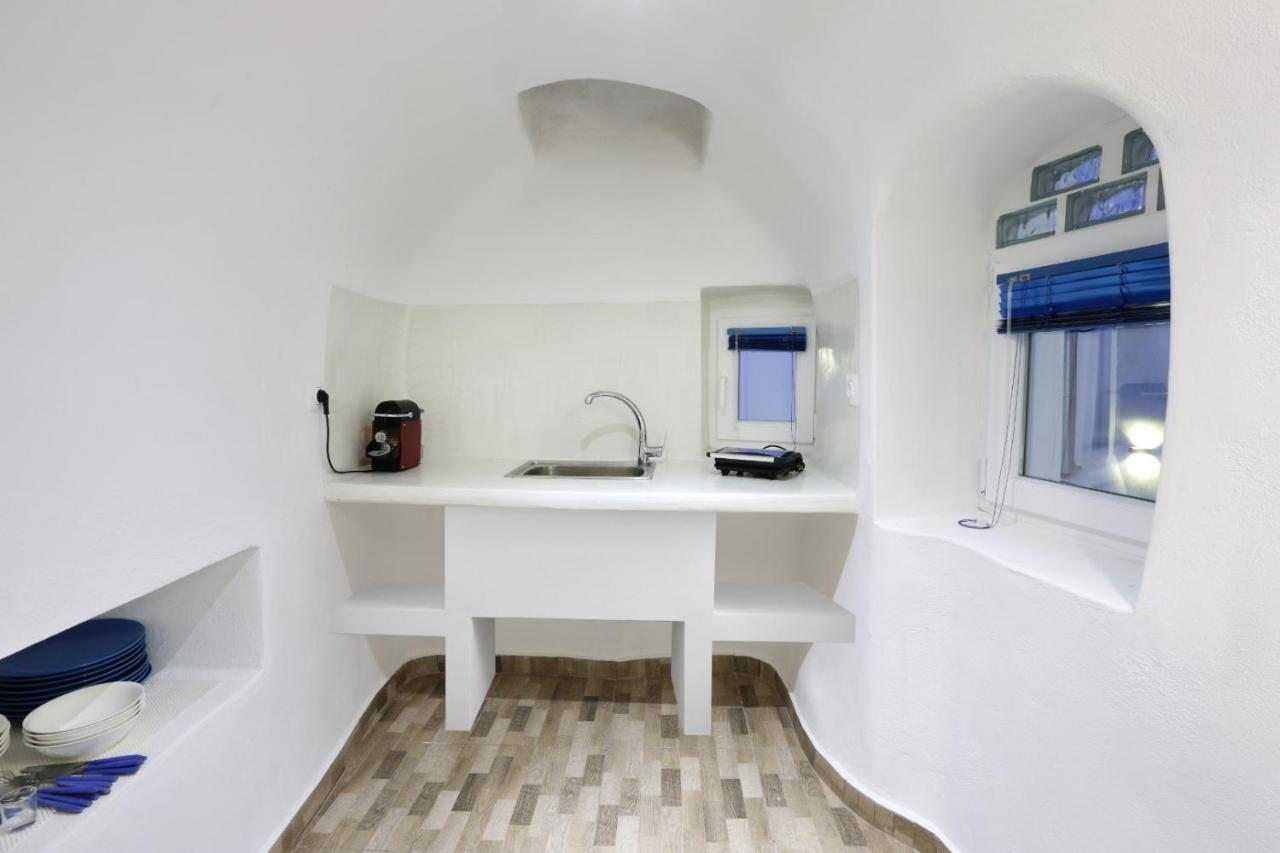 Church And Cave - Santorini Private Residences 메사리아 외부 사진