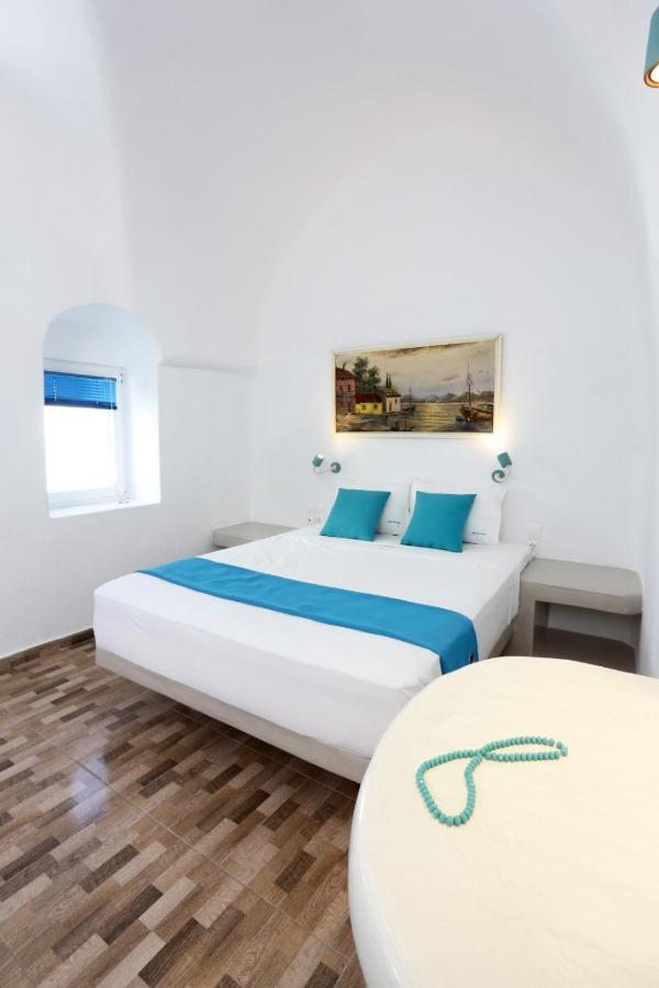 Church And Cave - Santorini Private Residences 메사리아 외부 사진