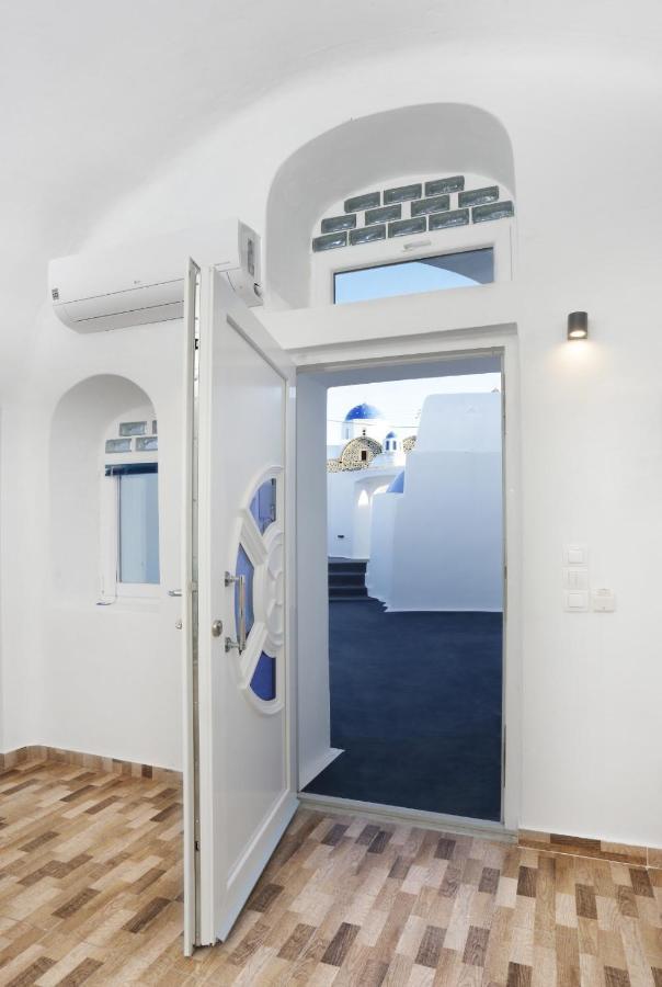 Church And Cave - Santorini Private Residences 메사리아 외부 사진